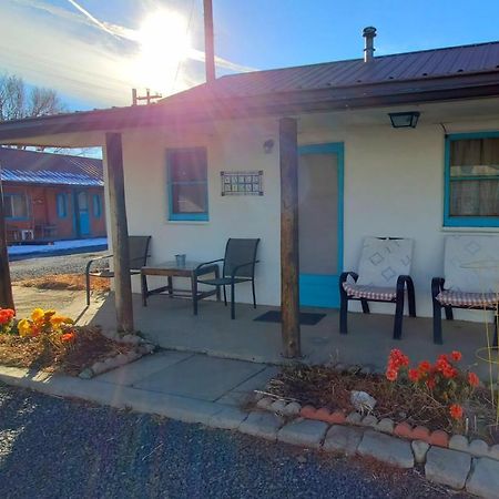 Hikers Cimarron Inn & Rv Park Εξωτερικό φωτογραφία