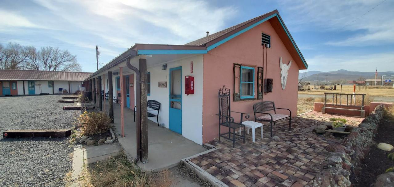 Hikers Cimarron Inn & Rv Park Εξωτερικό φωτογραφία