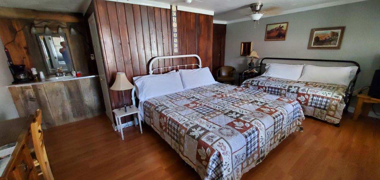 Hikers Cimarron Inn & Rv Park Εξωτερικό φωτογραφία