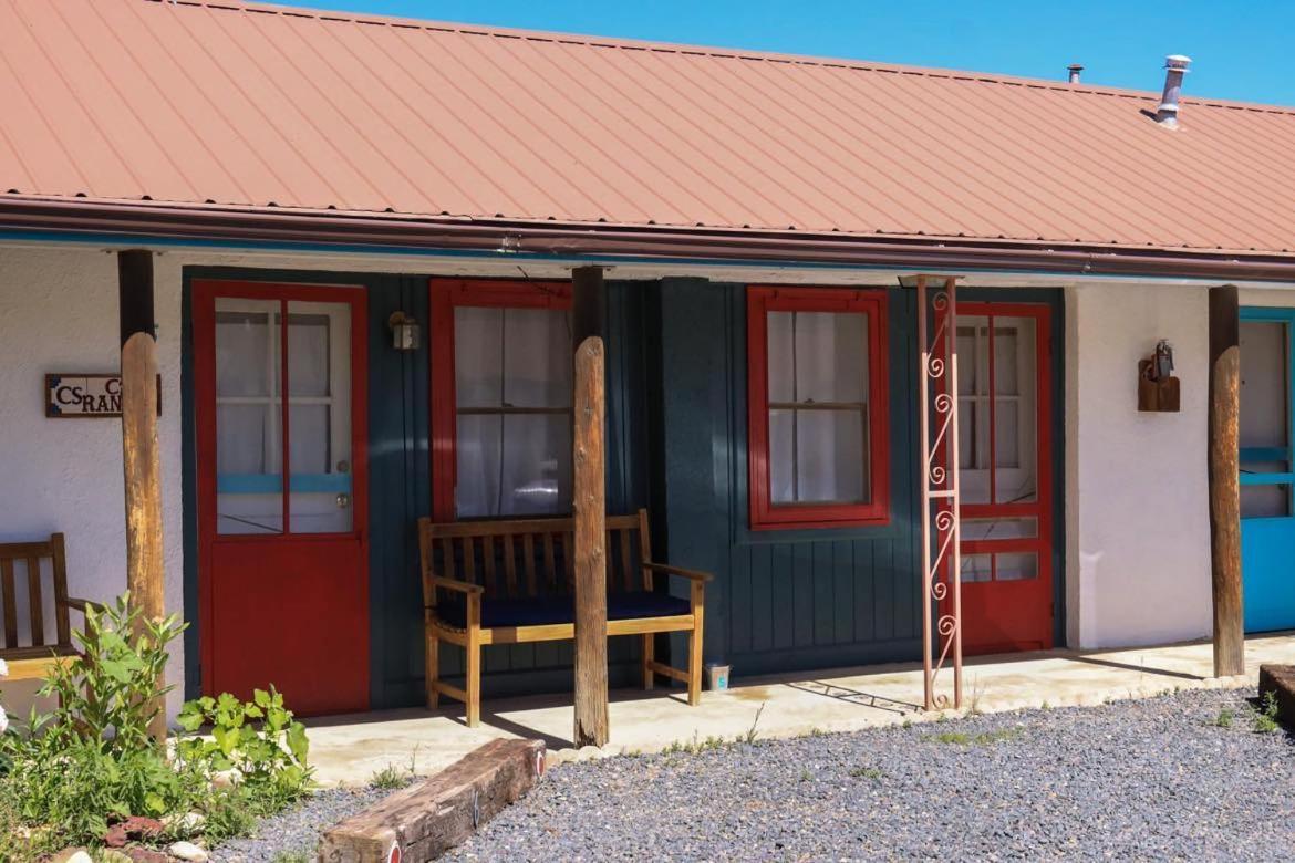 Hikers Cimarron Inn & Rv Park Εξωτερικό φωτογραφία